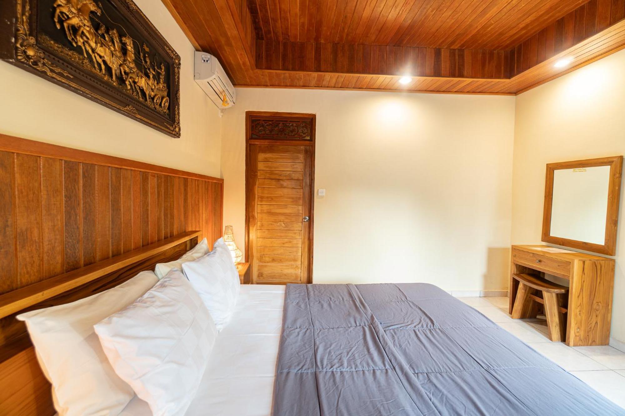 Kembang Kuning Hotel Uluwatu Buitenkant foto